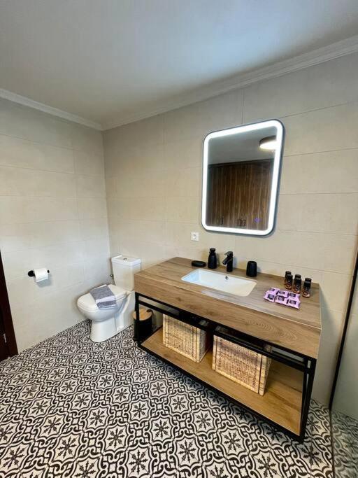 Eftychia Serene Getaway With Hot Tub In A Quiet Location Villa *