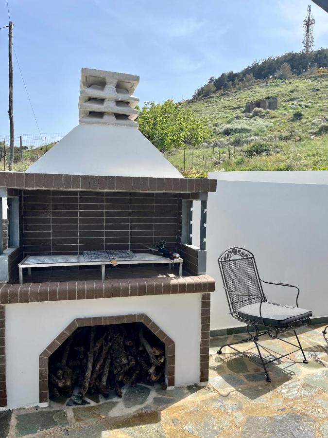 Eftychia Serene Getaway With Hot Tub In A Quiet Location Villa